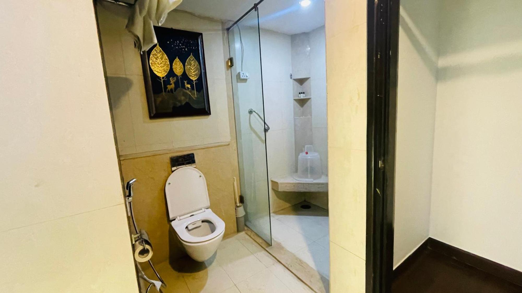 Saltstayz Select - Malcha & Chankyapuri New Delhi Exterior foto
